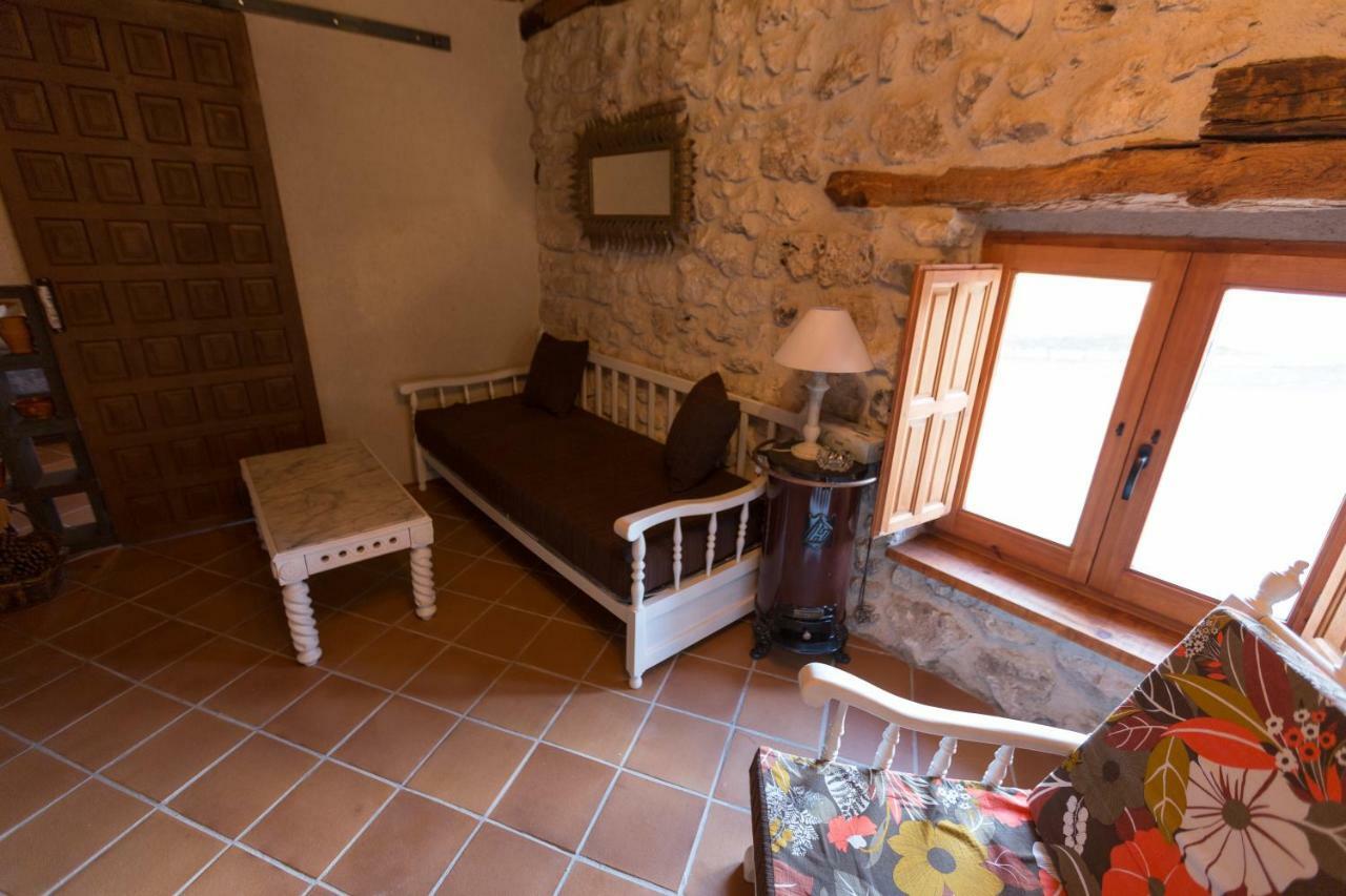 Casilla Fuentes Villa Fuentes de Cuellar Exterior photo